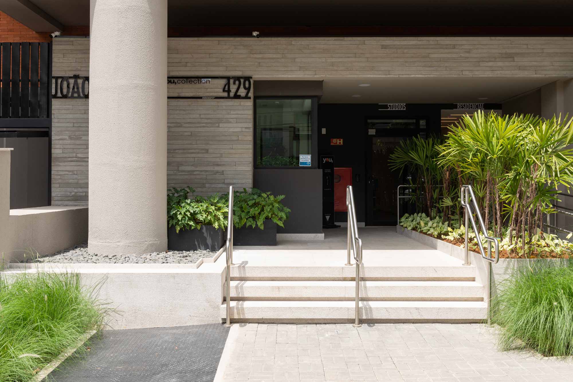 YOU COLLECTION JOAO MOURA.jpg